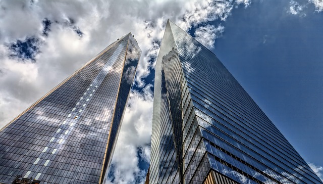 skyscraper-3094696_640.jpg